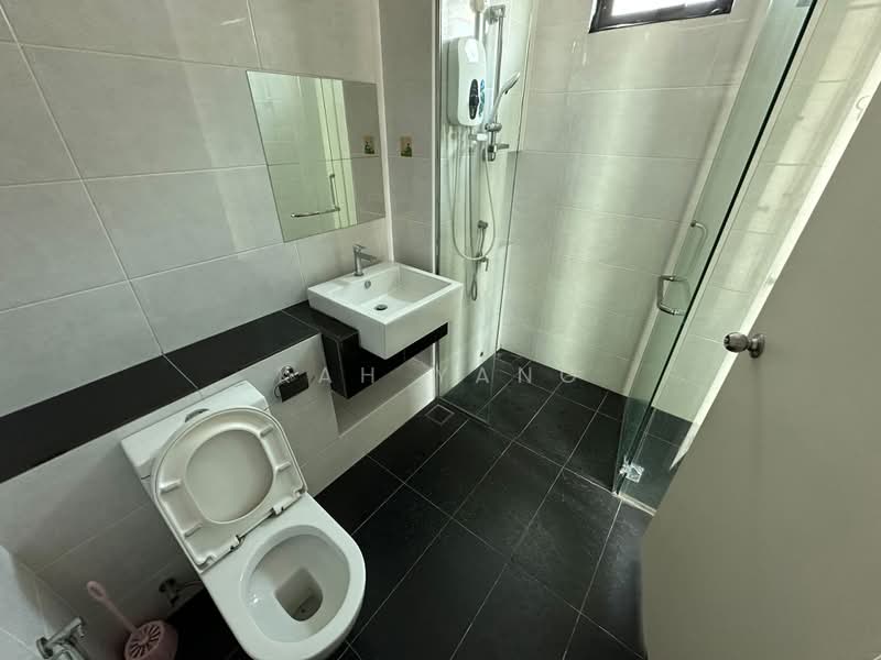 Rumah Berkembar untuk Disewa di Seberang Perai (Penang) - Kah Yang - Bathroom - PropertyGuru.com.my