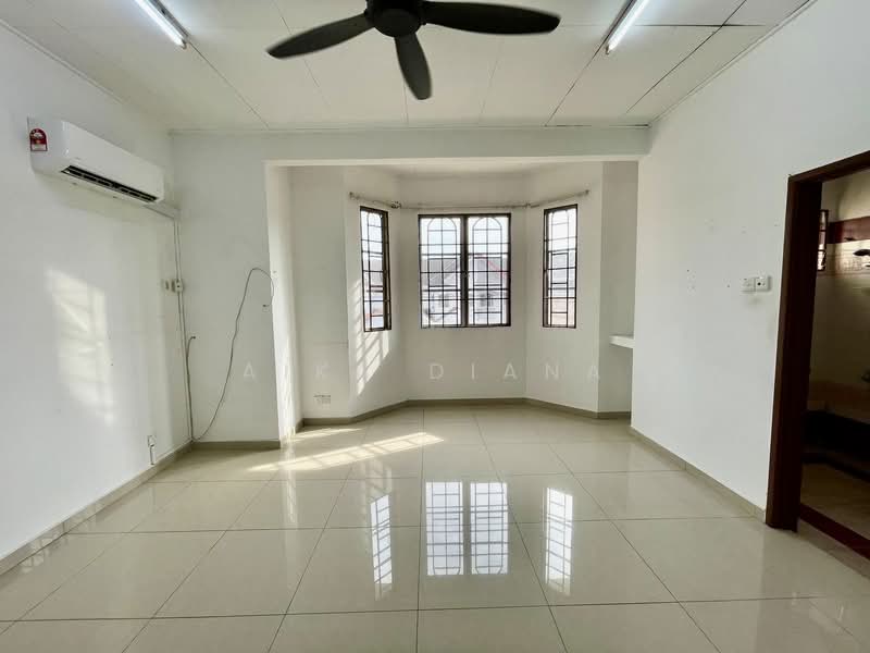 Rumah Teres 2-Tingkat untuk Dijual di Usj 9 (Subang Jaya) - Aika Diana - PropertyGuru.com.my