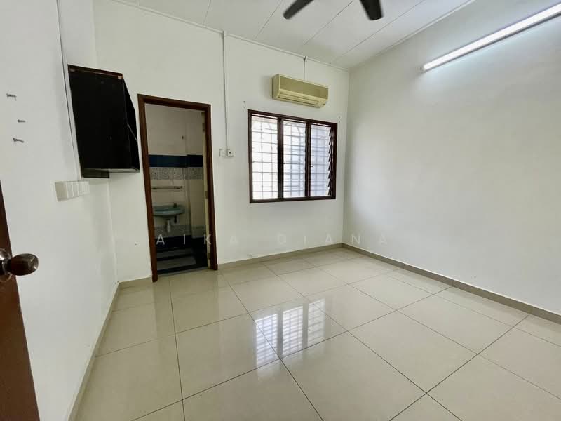 Rumah Teres 2-Tingkat untuk Dijual di Usj 9 (Subang Jaya) - Aika Diana - PropertyGuru.com.my