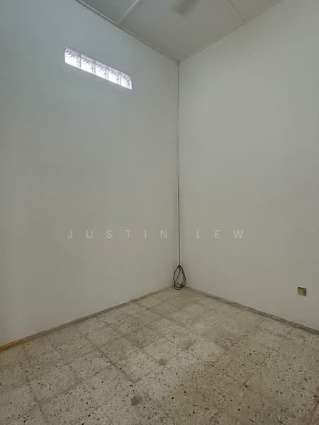 1-storey Terraced House for Sale in Taman Bukit Nuri Indah (Rasah) - Justin Lew - Interior - PropertyGuru.com.my