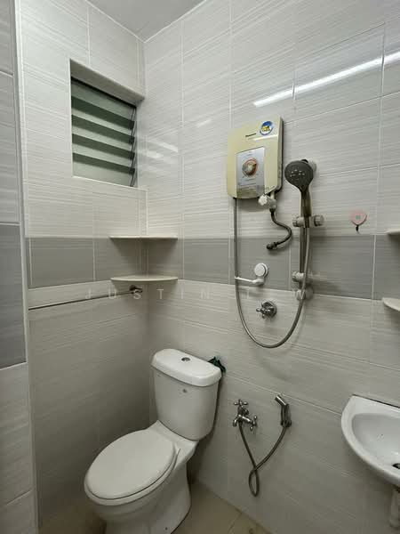 1-storey Terraced House for Sale in Taman Bukit Nuri Indah (Rasah) - Justin Lew - Bathroom - PropertyGuru.com.my
