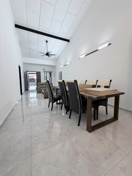 Rumah Teres 1-Tingkat untuk Dijual di Taman Pelangi (Johor Bahru) - Daniel Yong - Dining Room - PropertyGuru.com.my