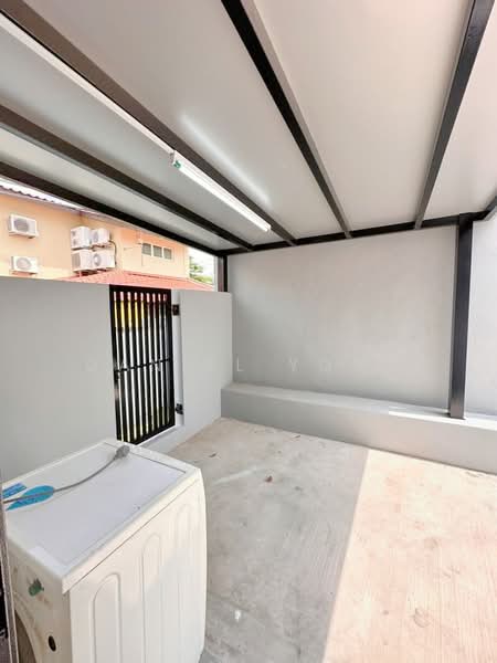 Rumah Teres 1-Tingkat untuk Dijual di Taman Pelangi (Johor Bahru) - Daniel Yong - Exterior - PropertyGuru.com.my