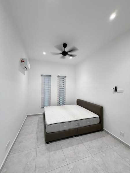 Rumah Teres 1-Tingkat untuk Dijual di Taman Pelangi (Johor Bahru) - Daniel Yong - Bedroom - PropertyGuru.com.my