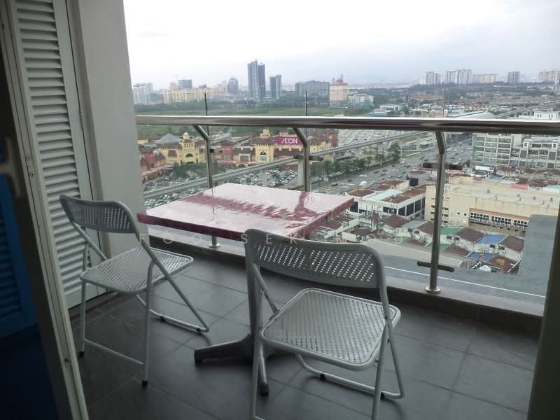 Servis Apartment untuk Disewa di Skypod Residence - Foo Sek Mou - Balcony - PropertyGuru.com.my