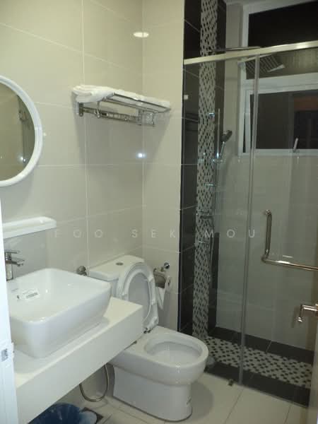 Servis Apartment untuk Disewa di Skypod Residence - Foo Sek Mou - Bathroom - PropertyGuru.com.my