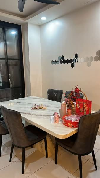 Rumah Teres 2-Tingkat untuk Dijual di Taman Pulai Mutiara (Iskandar Puteri (Nusajaya)) - Jeffrey Lim - Dining Room - PropertyGuru.com.my
