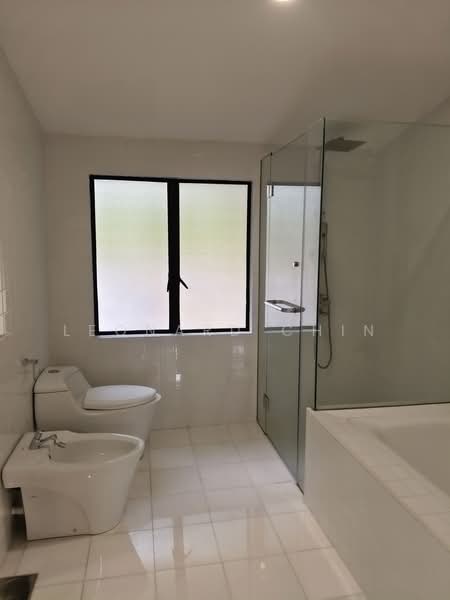 Bungalow for Rent in Bukit Tunku (Kenny Hills) (Kuala Lumpur) - Leonard Chin - Bathroom - PropertyGuru.com.my
