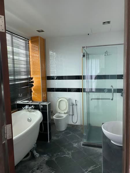 Semi-Detached House for Sale in Bukit Jambul (Penang) - Michelle Mah - PropertyGuru.com.my