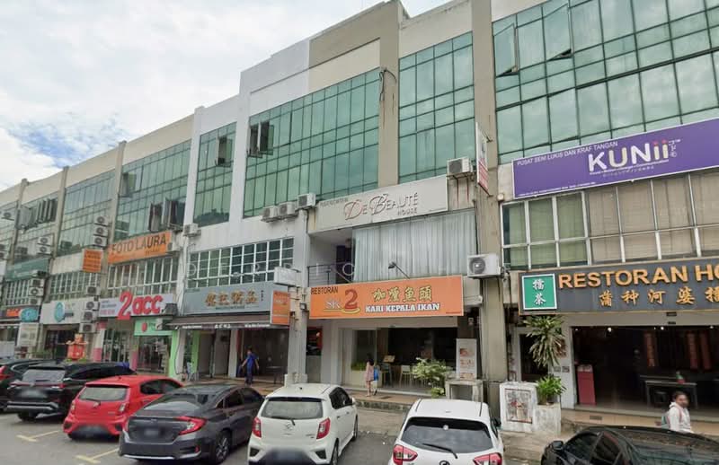 Shop for Rent in Bandar Puteri Puchong (Puchong) - Derrick Hee - Exterior - PropertyGuru.com.my