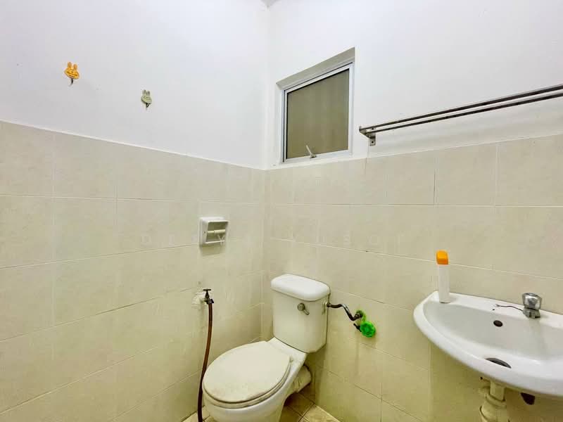 3-storey Terraced House for Sale in Taman Selayang Mulia (Selayang) - Deeya Yusof - PropertyGuru.com.my