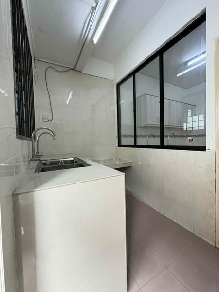 2-storey Terraced House for Sale in Taman Wawasan (Puchong) - Jayden Lee - Kitchen - PropertyGuru.com.my