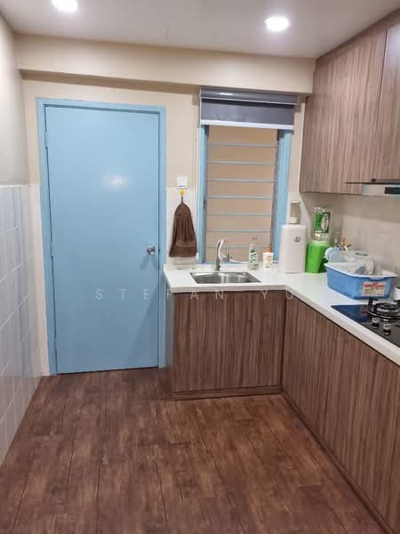 Apartment for Sale at Bayu Puteri 3 - Stefan Yu - Kitchen - PropertyGuru.com.my
