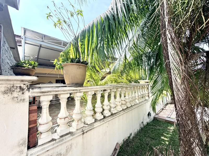 Rumah Teres 2-Tingkat untuk Dijual di Taman Putra Perdana (Puchong) - Azli Ibrahim - Exterior - PropertyGuru.com.my