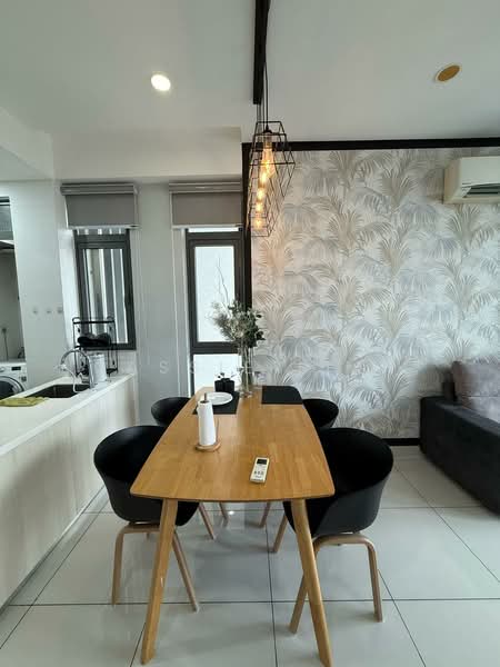 Condominium for Rent at Vivo Residential Suites - Cassie Lian - Dining Room - PropertyGuru.com.my