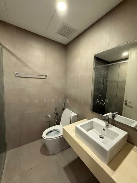 Condominium for Rent at Vivo Residential Suites - Cassie Lian - Bathroom - PropertyGuru.com.my