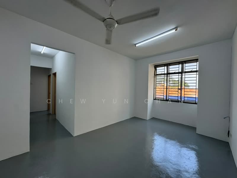 Flat for Rent at Flat Bukit Indah - Chew Yun Chan - Interior - PropertyGuru.com.my