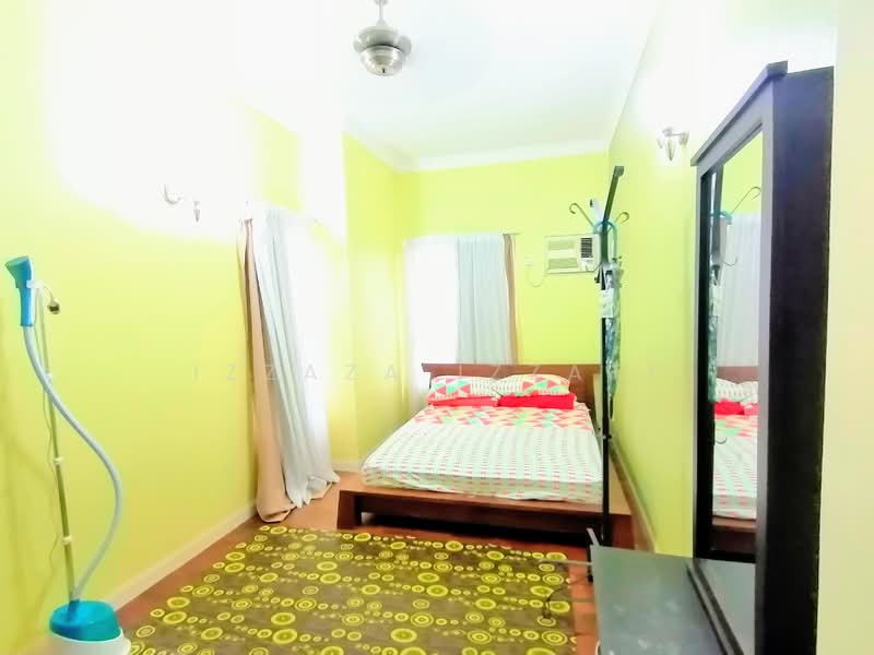 Condominium for Sale at Seri Maya Condominium - Izzaza Izzati - Bedroom - PropertyGuru.com.my
