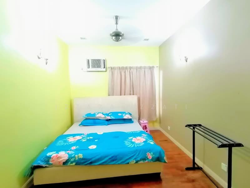 Condominium for Sale at Seri Maya Condominium - Izzaza Izzati - Bedroom - PropertyGuru.com.my