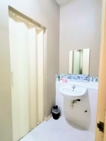 Condominium for Sale at Seri Maya Condominium - Izzaza Izzati - Bathroom - PropertyGuru.com.my