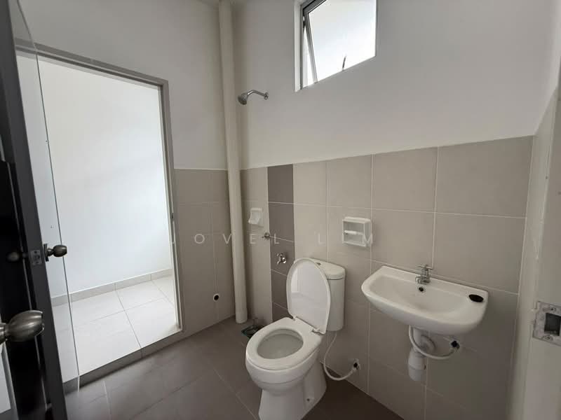 Terraced House for Sale in Johor Bahru (Johor) - Jovel Lim - Bathroom - PropertyGuru.com.my