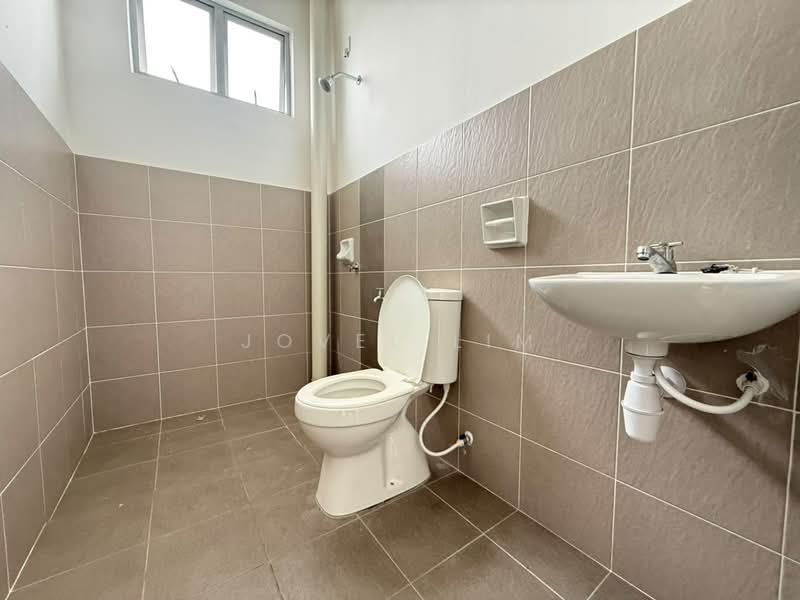 Terraced House for Sale in Johor Bahru (Johor) - Jovel Lim - Bathroom - PropertyGuru.com.my