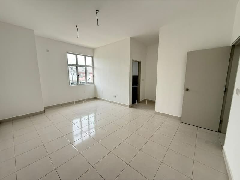 Terraced House for Sale in Johor Bahru (Johor) - Jovel Lim - Living Room - PropertyGuru.com.my