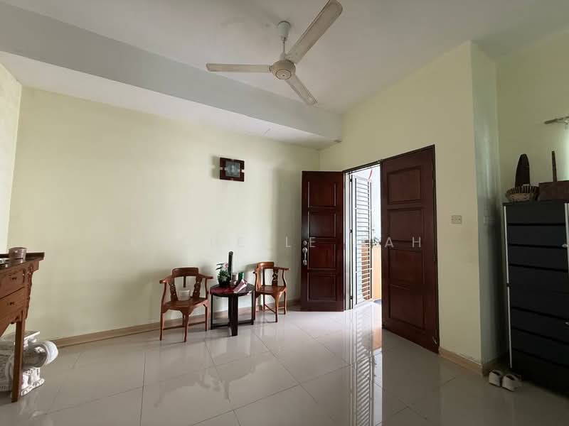 Semi-Detached House for Sale in Ashley Green (Gelugor) - Michelle Mah - Living Room - PropertyGuru.com.my