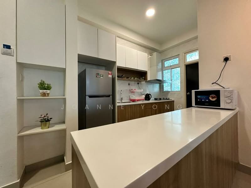 Kediaman Servis untuk Dijual di Twin Galaxy (Dwi Galaksi) - JOANNE YONG - Kitchen - PropertyGuru.com.my