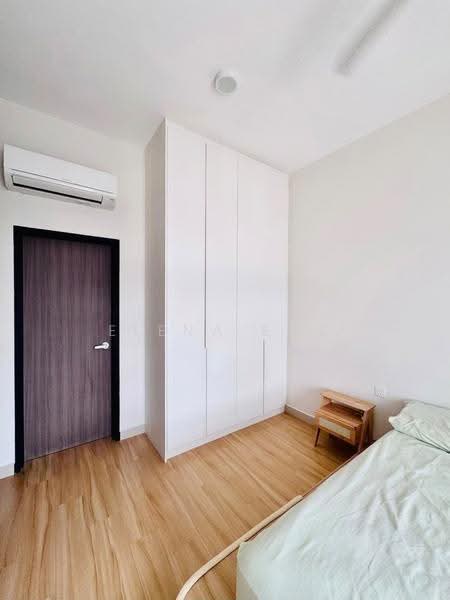 Kediaman Servis untuk Dijual di Twin Tower Residence - Elena Ewe - PropertyGuru.com.my