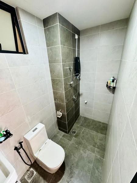 Kediaman Servis untuk Dijual di Twin Tower Residence - Elena Ewe - PropertyGuru.com.my