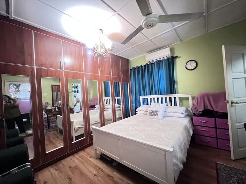 2.5-storey Terraced House for Sale in Wangsa Baiduri (Subang Jaya) - Anita Sharma - PropertyGuru.com.my