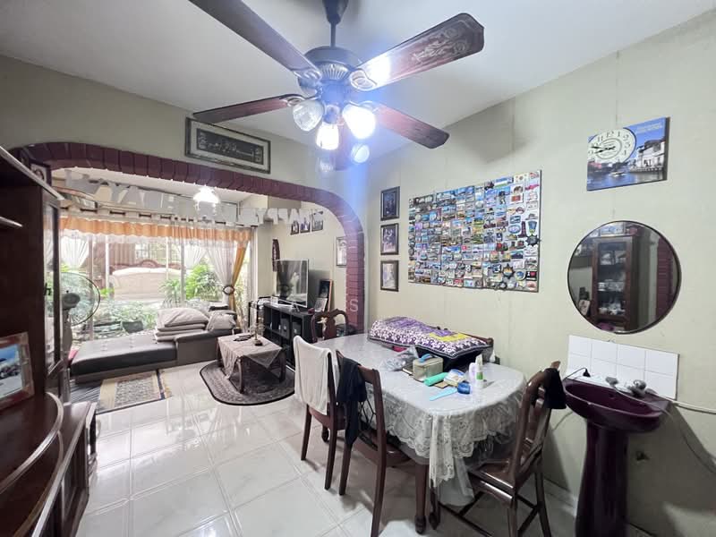2.5-storey Terraced House for Sale in Wangsa Baiduri (Subang Jaya) - Anita Sharma - PropertyGuru.com.my