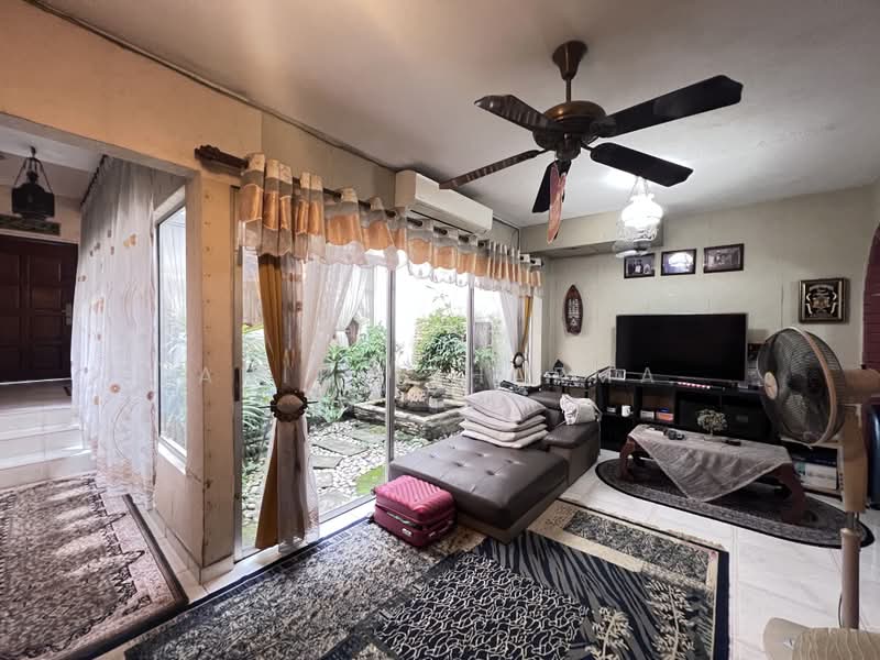 2.5-storey Terraced House for Sale in Wangsa Baiduri (Subang Jaya) - Anita Sharma - PropertyGuru.com.my