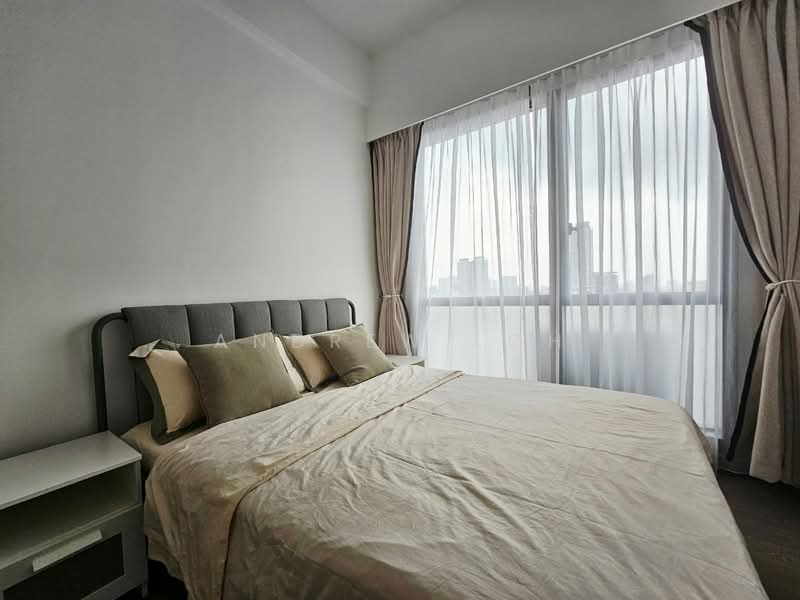 Kediaman Servis untuk Disewa di Core Residence @ TRX - Andrew Loh - Bedroom - PropertyGuru.com.my