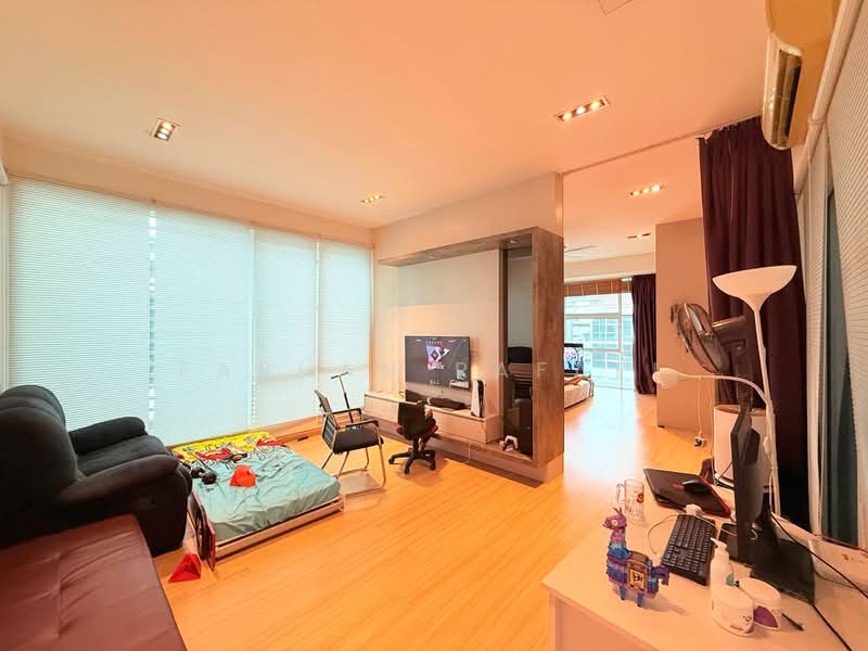 Rumah Berkembar untuk Dijual di Cyberjaya (Selangor) - Farhan Rafael - Living Room - PropertyGuru.com.my