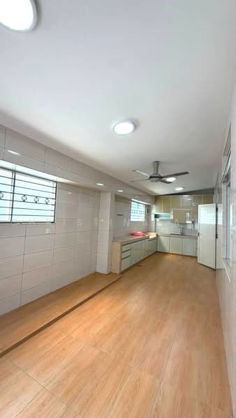 Semi-Detached House for Rent in Senibong (Permas Jaya) - Christina Ang - Kitchen - PropertyGuru.com.my