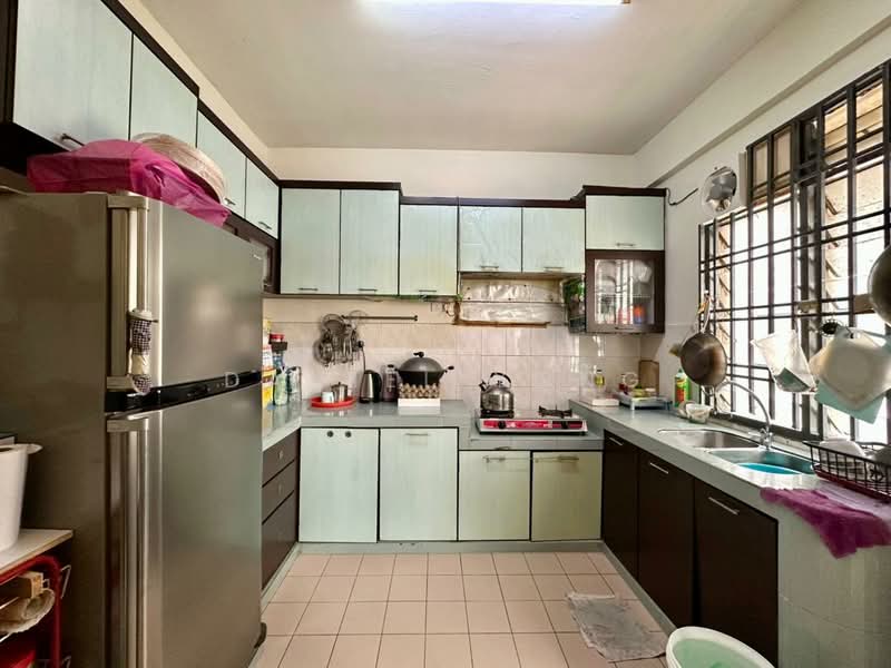 Apartment for Sale at Sri Awana Townhouse - Daniel Yong - Kitchen - PropertyGuru.com.my