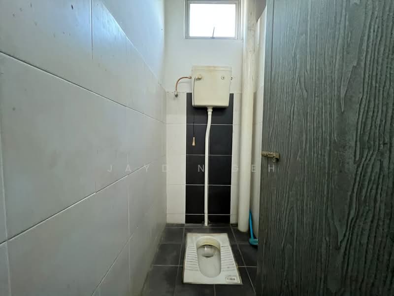 Shop / Office for Rent in Alor Setar (Kedah) - Jayden Geh - Bathroom - PropertyGuru.com.my