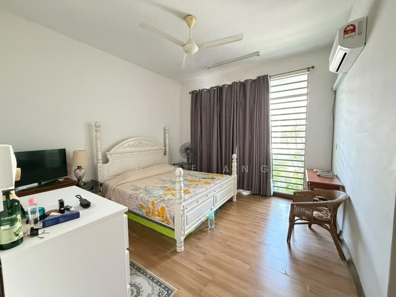 3-storey Terraced House for Sale in Butterworth (Penang) - Chloe Ang - Bedroom - PropertyGuru.com.my