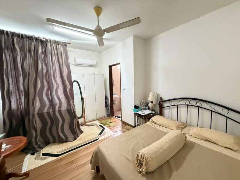 3-storey Terraced House for Sale in Butterworth (Penang) - Chloe Ang - Bedroom - PropertyGuru.com.my