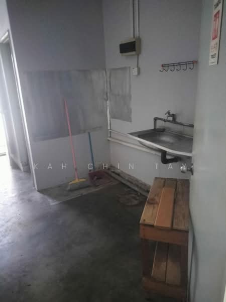 Shop / Office untuk Disewa di Taman Kota Laksamana (Melaka City) - Kah Chin Tay - Interior - PropertyGuru.com.my