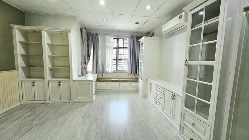 Rumah Teres 2 Tingkat untuk Disewa di Bukit Jelutong (Shah Alam) - Ling Ling - Interior - PropertyGuru.com.my
