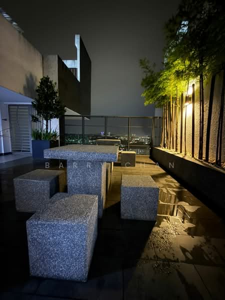 Kondominium untuk Disewa di Verando Residence - BARRY CHAN - Balcony - PropertyGuru.com.my