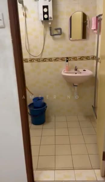 Rumah Teres 2-Tingkat untuk Dijual di Taman Sri Rampai (Wangsa Maju) - Amber Ng - Bathroom - PropertyGuru.com.my