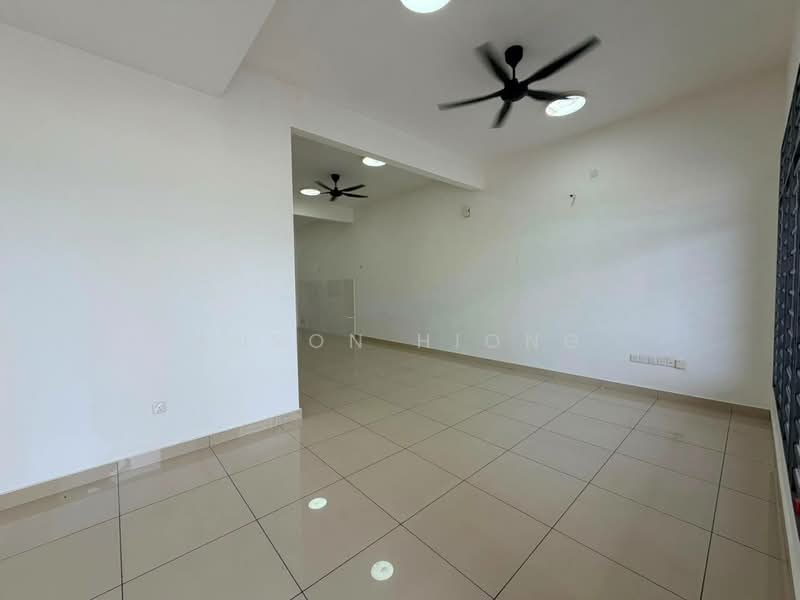 2-storey Terraced House for Sale in Mutiara Rini (Skudai) - Anson Hiong - Living Room - PropertyGuru.com.my