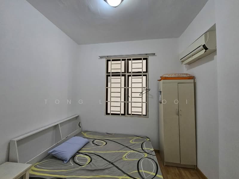 Condominium for Sale at Palm Palladium Condominium - Tong Liang Ooi - Bedroom - PropertyGuru.com.my