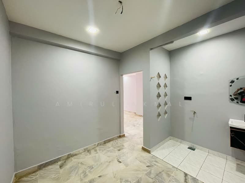 Rumah Teres 2 Tingkat untuk Dijual di Taman Puchong Intan (Puchong) - Amirul Akmal - Interior - PropertyGuru.com.my