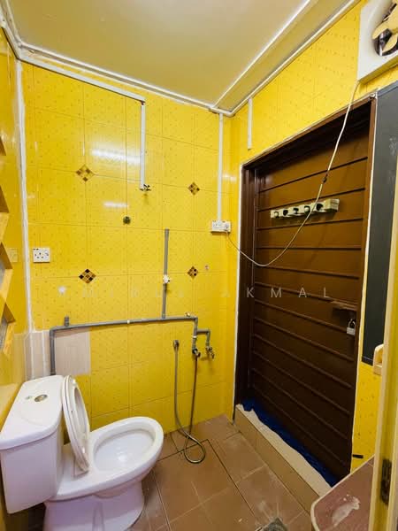 Rumah Teres 2 Tingkat untuk Dijual di Taman Puchong Intan (Puchong) - Amirul Akmal - Bathroom - PropertyGuru.com.my