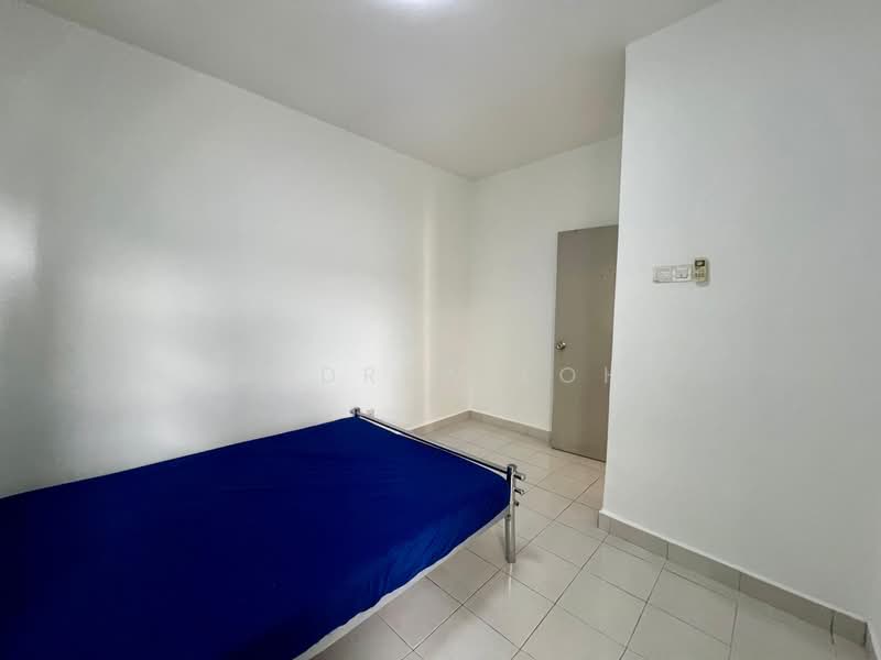 Condominium for Sale at D'Pines@Ampang - Andrew Loh - Bedroom - PropertyGuru.com.my
